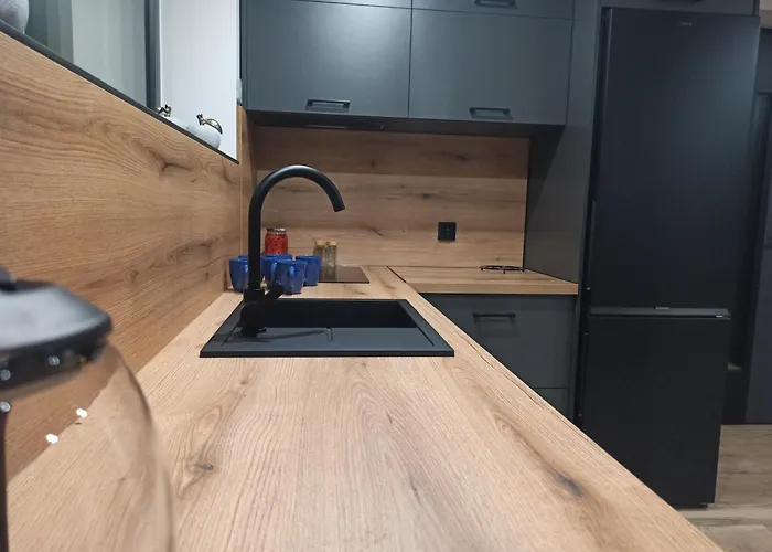 Nad Jodlami W Gorach - Beskid Zywiecki *