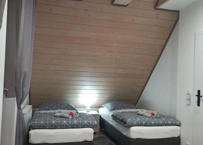 Nad Jodlami W Gorach - Beskid Zywiecki * Laliki